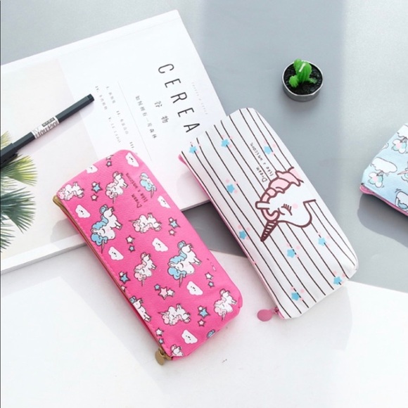 ꫛꫀꪝ ʚ🦄ི་ྀɞ 𝙐𝙉𝙄𝘾𝙊𝙍𝙉 𝙕𝙄𝙋 𝙋𝙊𝙐𝘾𝙃𝙀𝙎. - Picture 2 of 5